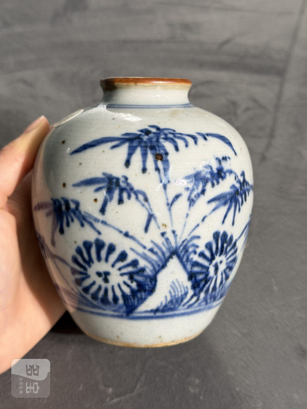 清中期青花竹菊纹太白罐 - 图3